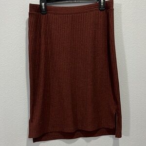 APT 9 Skirt